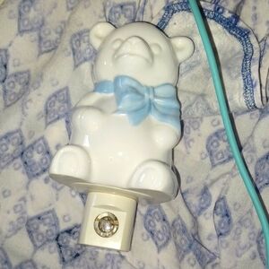 😁3/$12 Teddy bear ceramic nightlife